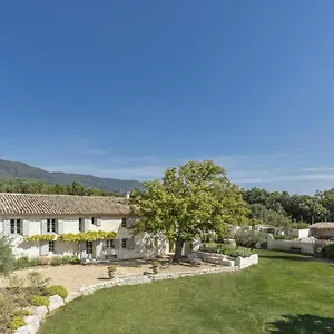 Bed & Breakfast Les Jardins De Sitaara, Cucuron