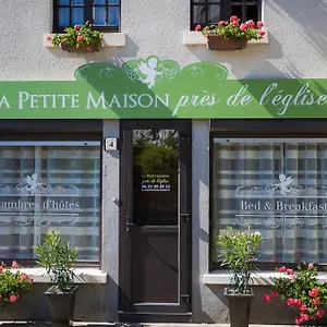 https://la-petite-maison-pres-de-leglise.inbrittany.com