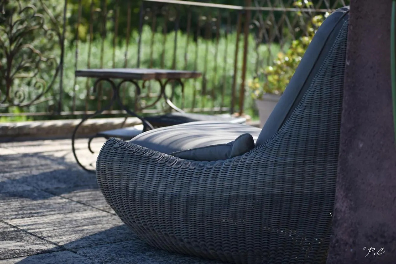 Bed & Breakfast Le Mas Carre Seguret France